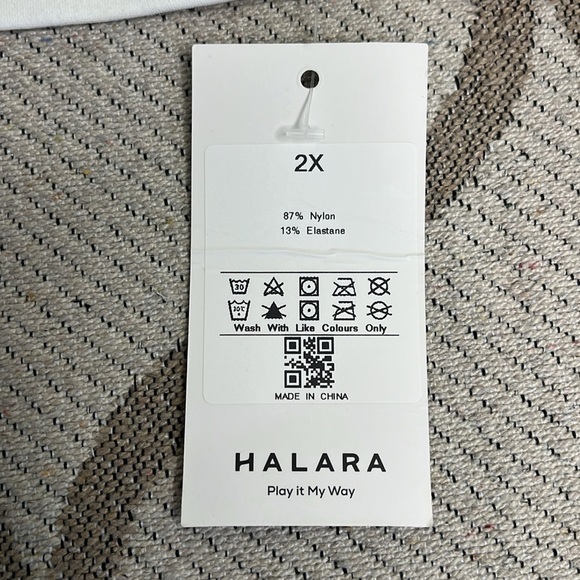 Halara White Double Straps Backless Twisted Workout Plus Size Cropped Tank Top - Picture 5 of 11